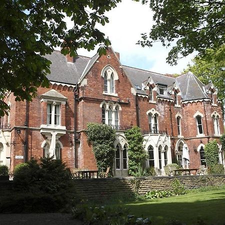 Cliff Lawn Hotel Leeds (West Yorkshire) Bagian luar foto