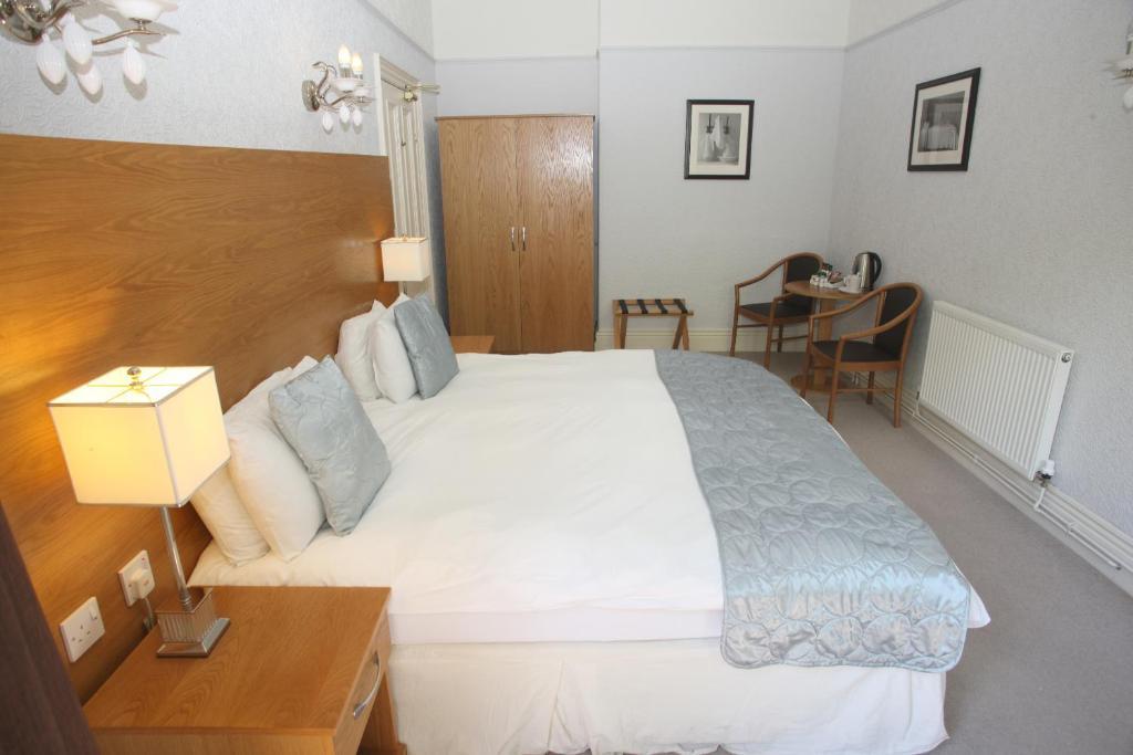 Cliff Lawn Hotel Leeds (West Yorkshire) Ruang foto