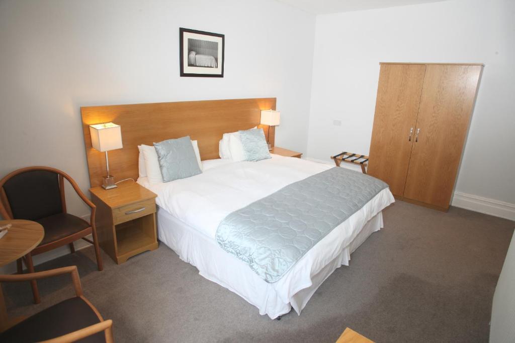 Cliff Lawn Hotel Leeds (West Yorkshire) Ruang foto