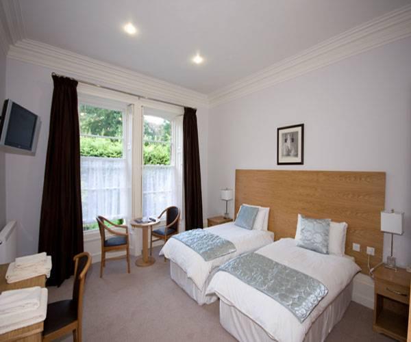 Cliff Lawn Hotel Leeds (West Yorkshire) Bagian luar foto