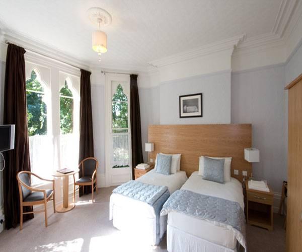 Cliff Lawn Hotel Leeds (West Yorkshire) Bagian luar foto